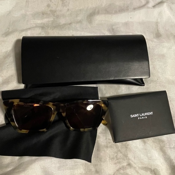 Saint Laurent Brown Tortoise Sunglasses - Picture 3 of 4